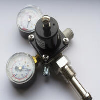 Bottle Mount-Mixed Gas Regulator